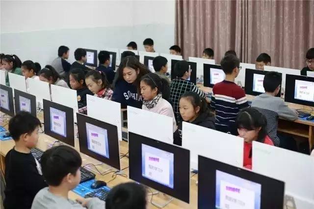 濮阳华美国际学校环境