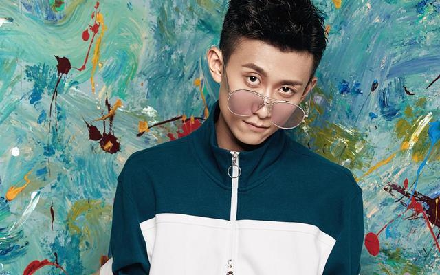 明星高考成绩大揭密，学霸真不少，汤唯落榜自学成材