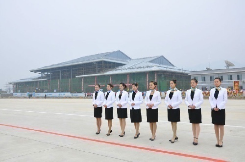 烟台华东航空艺术学校/航空地勤课程招商