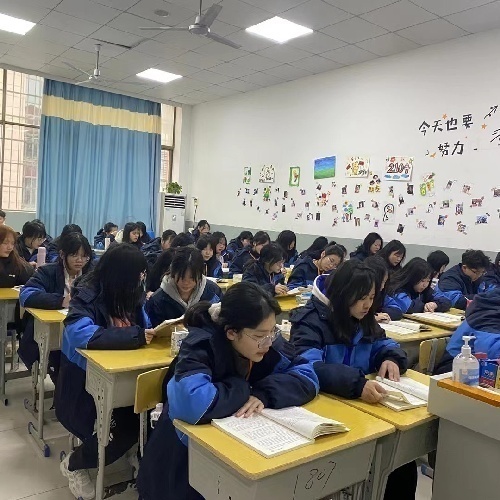 长沙市英蓝中等职业学校